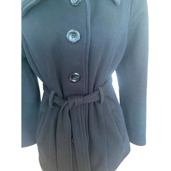 Women’s Contemporary Style Signature Studio Size Medium Black Jacket with belt - Picture 2 of 11